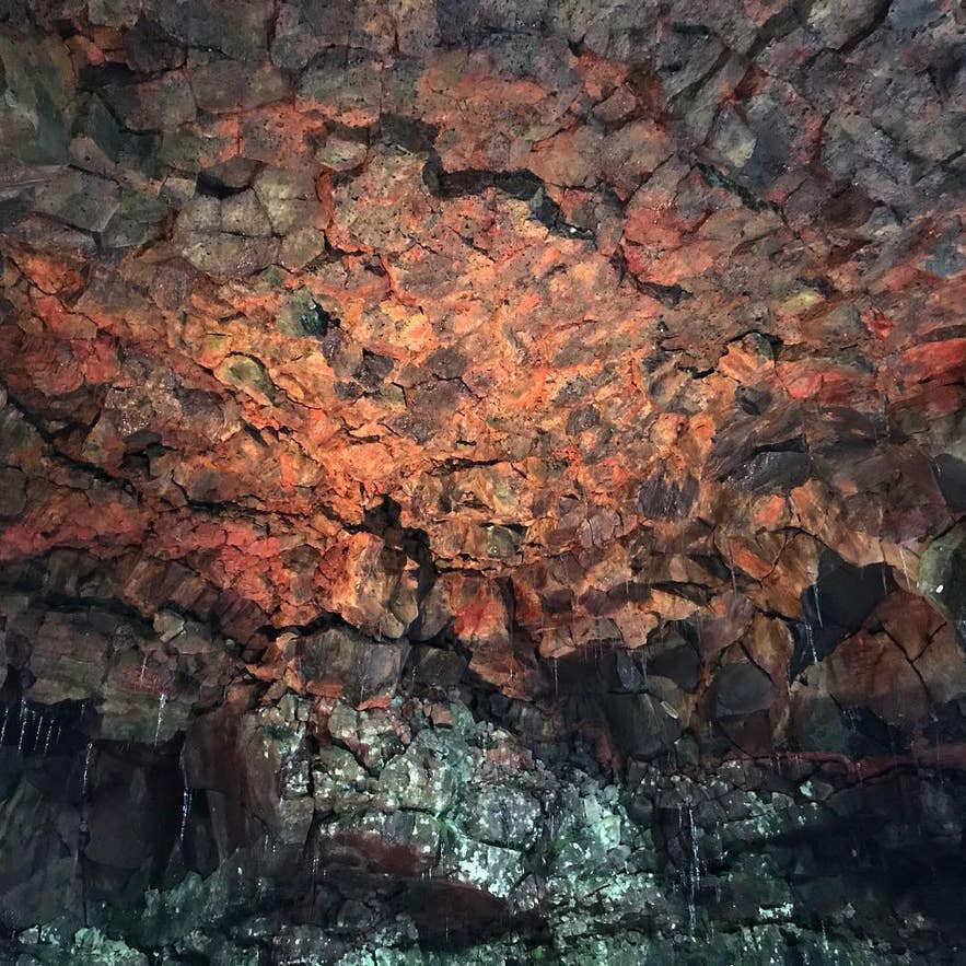 lava tunnel lava tunnel