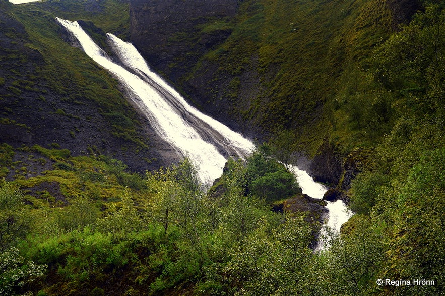 Systrafoss waterfall in Kirkjubæjarklaustur Systrafoss waterfall in Kirkjubæjarklaustur