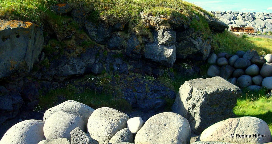 The Village Rif and Björnssteinn Stone