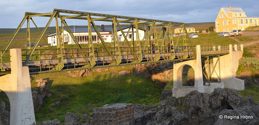 Goðafoss foot bridge - Skjálfandafljót bridge