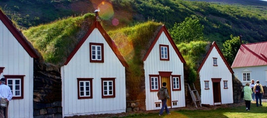 landscape-farm-town-barn-mountain-range-village-1109427-pxhere.com (1).jpg