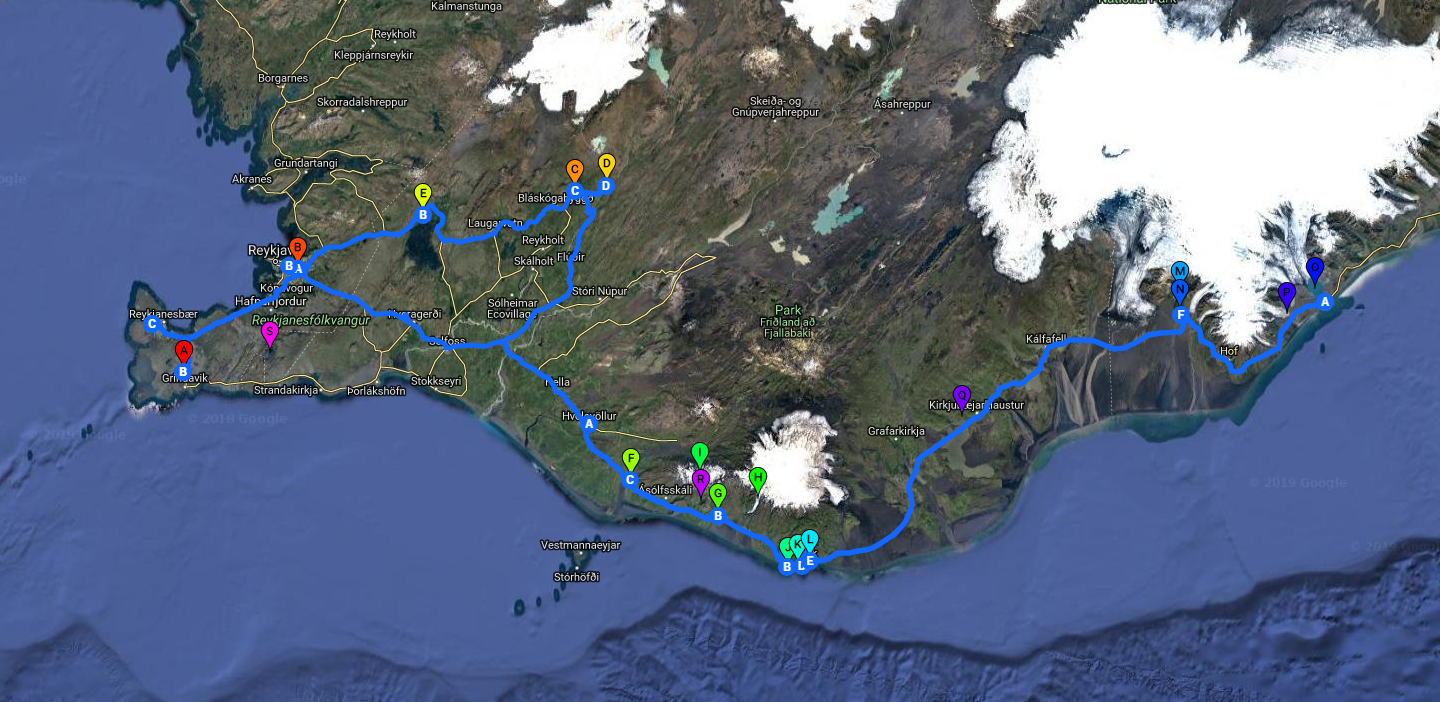 Nyt Island om sommeren ved å utforske fossene på Sørkysten og Den gylne sirkel på denne avslappede leiebilturen.