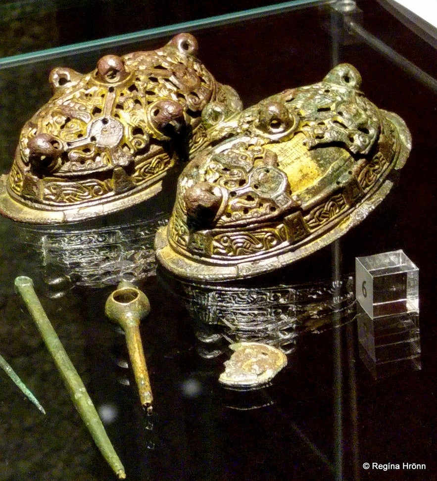 Viking broaches found at the archaeological site in Þjórsárdalur valley