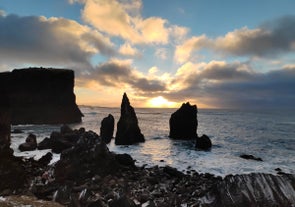 Private 7 Hour Blue Lagoon & Reykjanes Peninsula Tour in a Mercedes from Reykjavik or the Airport