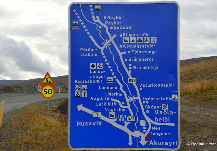 The Fnjóskadalur road sign