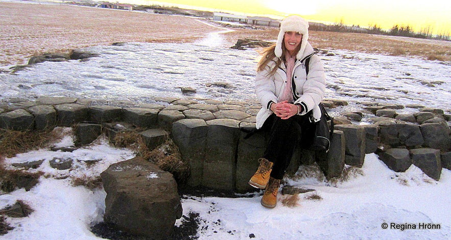 Regína at Kirkjugólfið - the Church floor at Kirkjubæjarklaustur