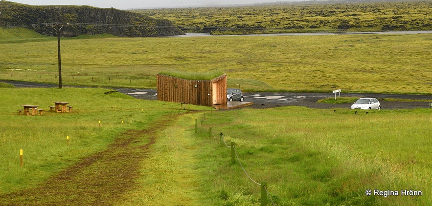 The lower parking lot by  Fjaðrárgljúfur Canyon in South-Iceland