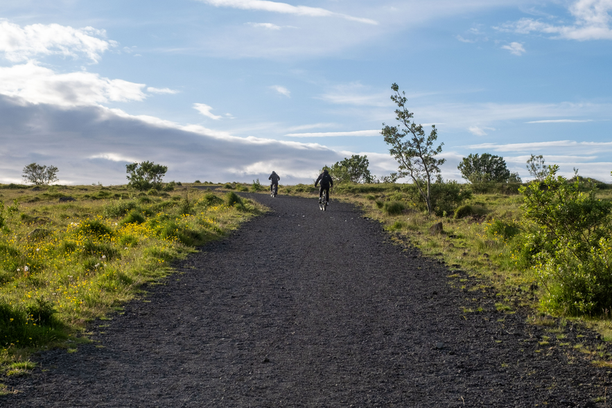 Cyclists at Geldinganes penninsula