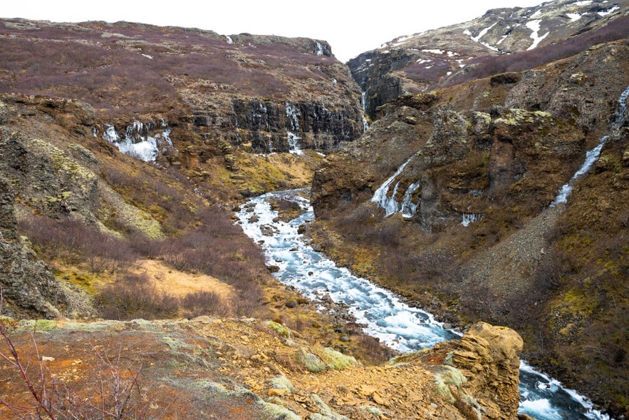 Fluss Botnsá im Tal Botnsdalur