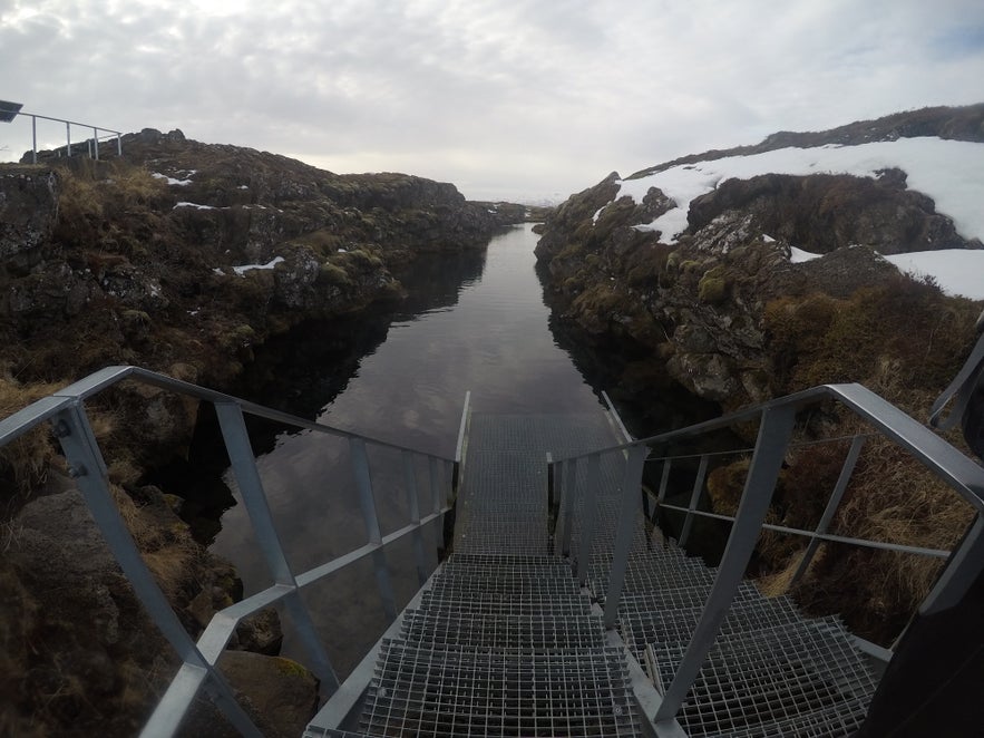 Snorkeling between Continents at the Silfra Fissure