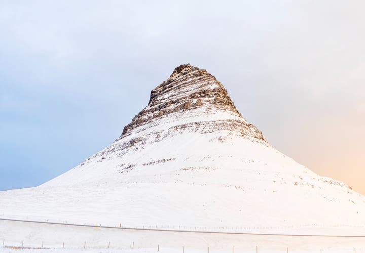 冰島斯奈山半島教堂山Kirkjufell