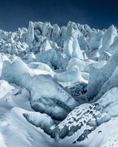 Le forme frastagliate del ghiacciaio Skaftafell