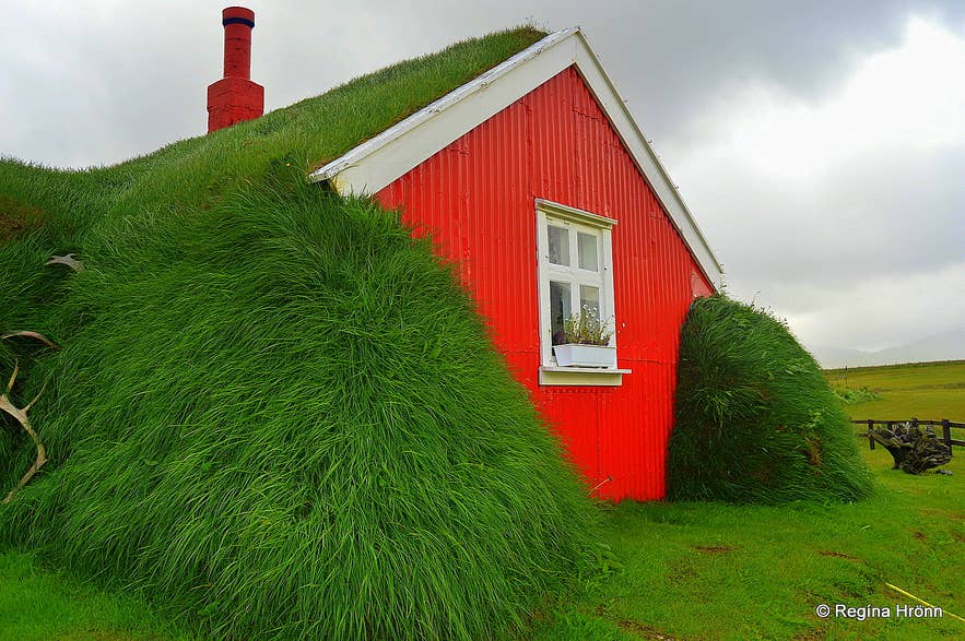 Lindarbakki turf house in East-Iceland Lindarbakki turf house in East-Iceland