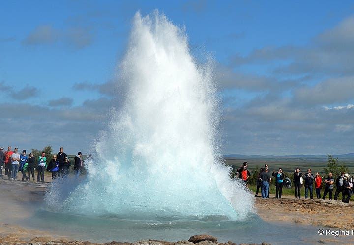 The spectacular Geysir Geothermal Area - Strokkur and all the other Hot Springs