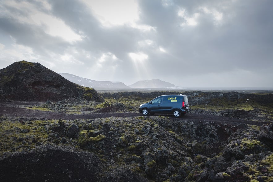来冰岛自驾出行是很多人的首选方案