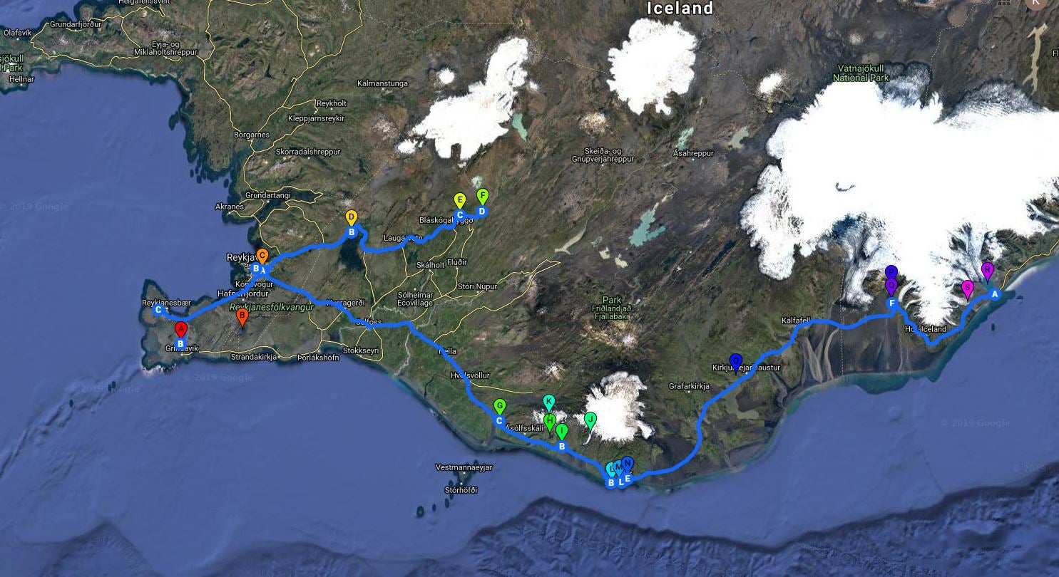 Una mappa che mostra l'itinerario di questo tour di cinque giorni in autonomia con auto a noleggio dell'Islanda meridionale
