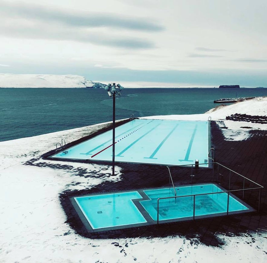 The pool in Hofsos in full winter mode