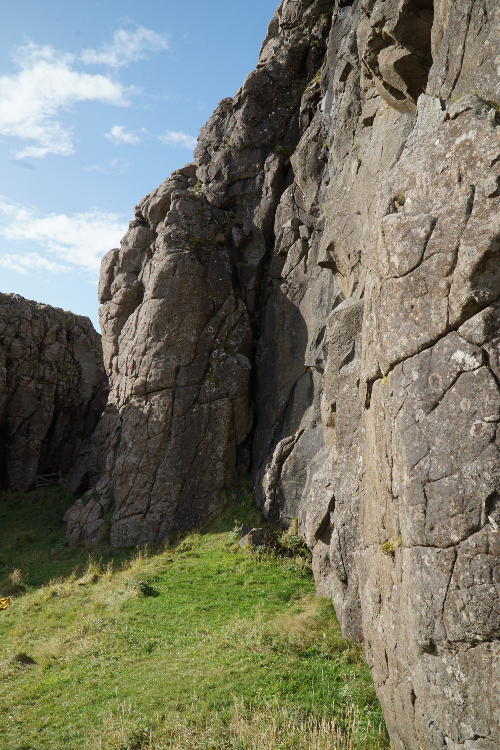 A cliff in Iceland, one of the locations for a climbing tour.