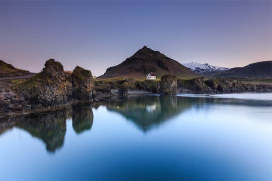 레이캬비크에서 출발하는 스나이펠스네스 반도 소그룹 투어