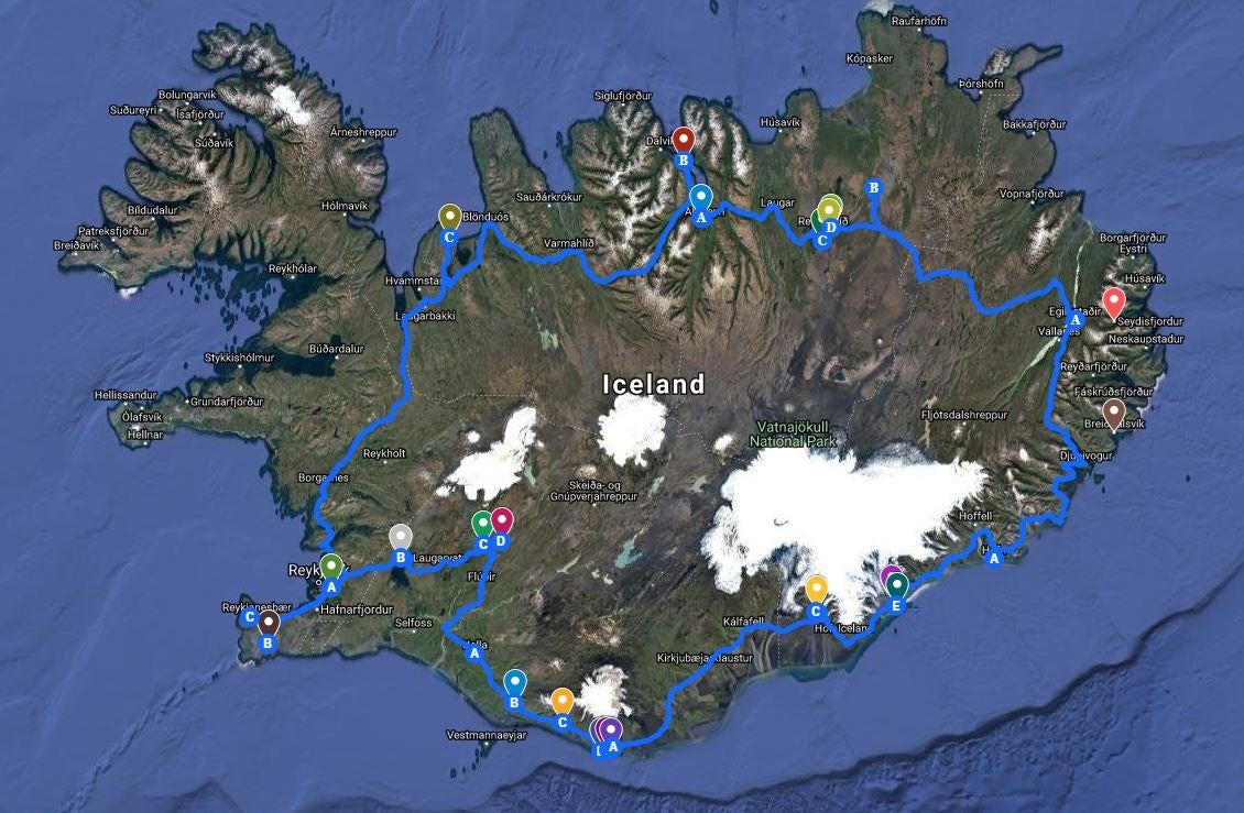 Kartan över resplanen för detta 8-dagars sommarsemesterpaket med guidad Ringvägen-tur på Island.