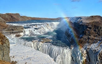 Private Golden Circle & Personalised Sightseeing Day Tour in a Luxury Mercedes Benz V-Class