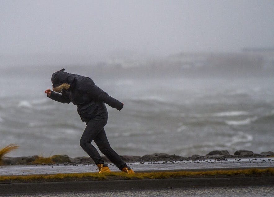 Weather can change rapidly in Iceland which may not be the ideal contitions for hitchhiking.