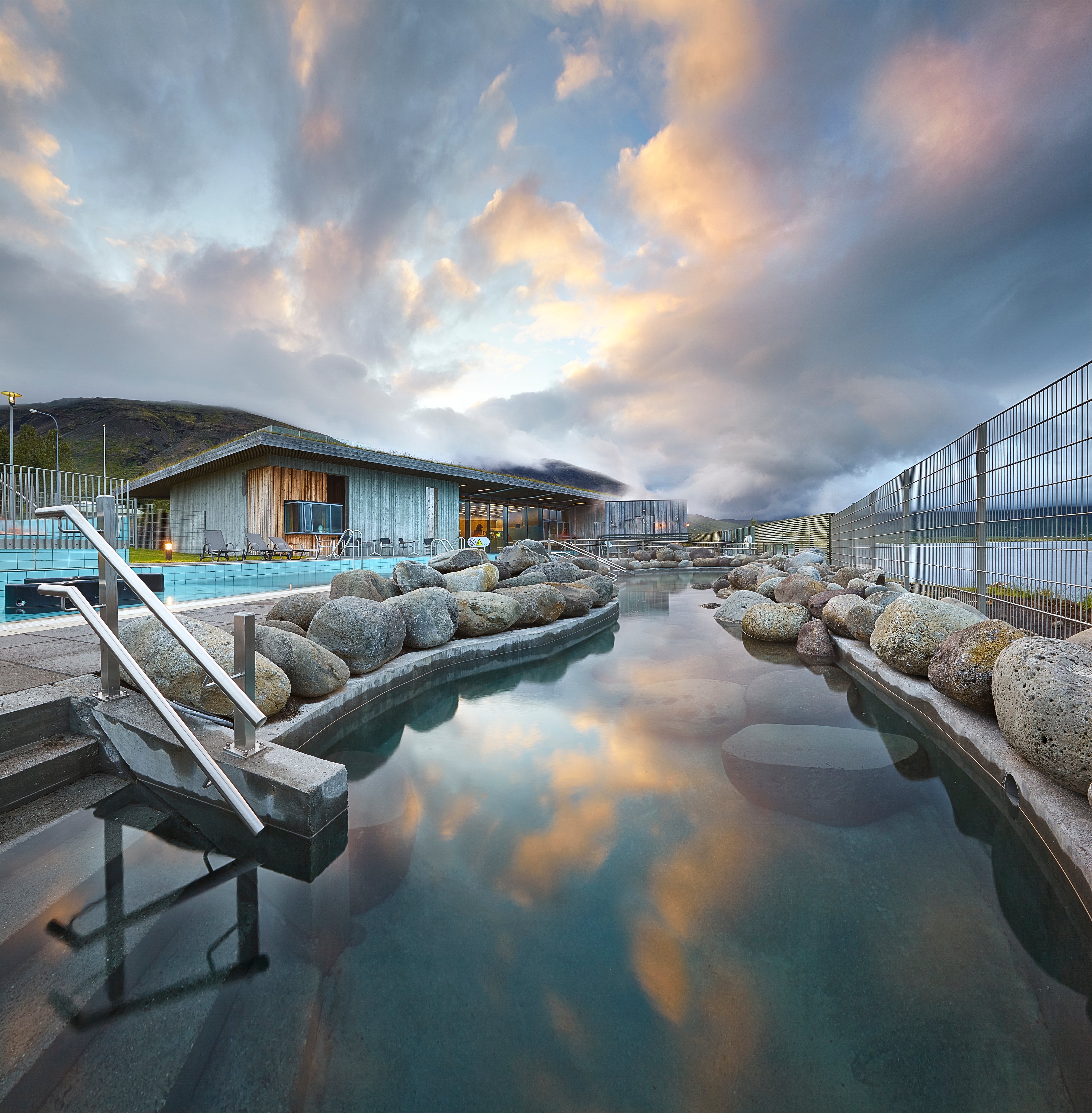 Fontana Spa -kylpylän kauniit sisustuselementit.