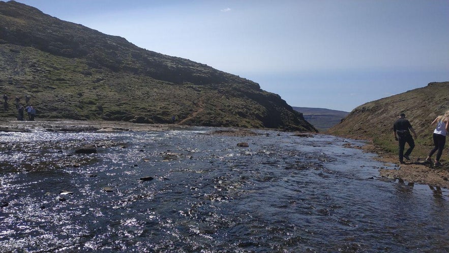 El río que da lugar a la cascada