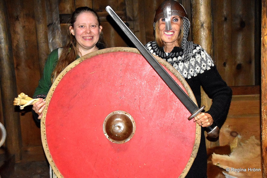 Eiríksstaðir hypothesis Viking longhouse