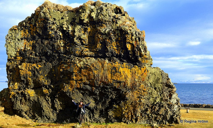 Drangurinn Kerling Drangsnes Westfjords