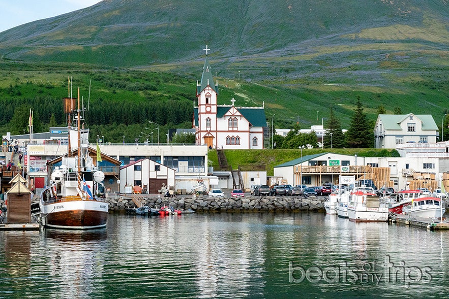 Husavík en el norte de Islandia es bonito lo mires por donde lo mires