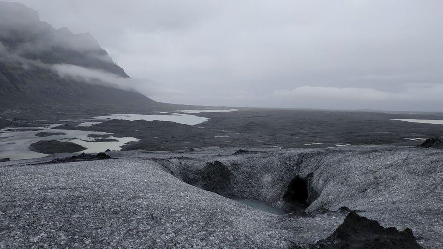 Hielo, cuevas y lagunas