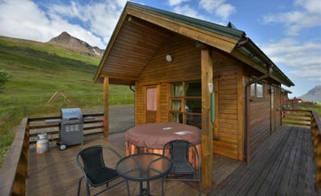 솔브레카 게스트하우스 앤 홀리데이 홈 | Solbrekka Guesthouse and Holiday Homes