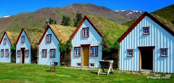 Laufás农场草皮屋