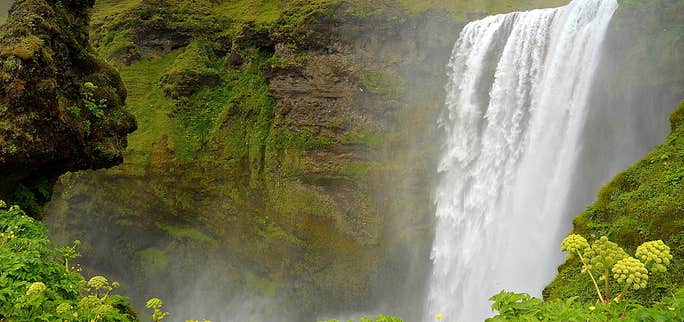 The beautiful Waterfalls of South Iceland; Seljalandsfoss, Skógafoss & Gljúfrabúi and many more Waterfalls