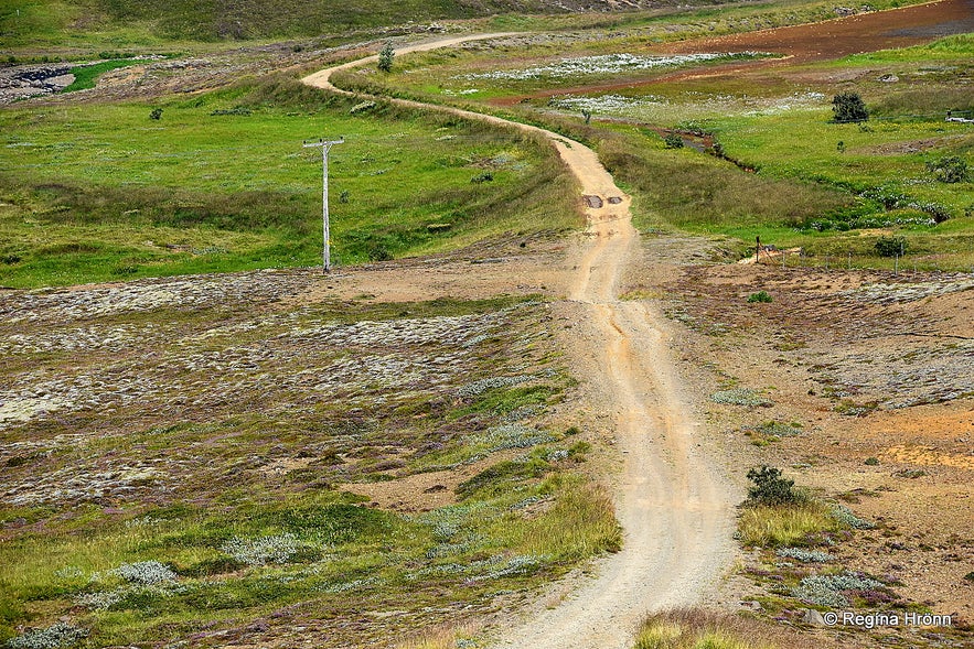 The road leading to Tröllafoss waterfall