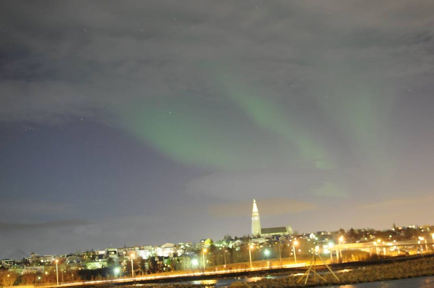 Aurora in Downtown Reykjav&iacute;k!