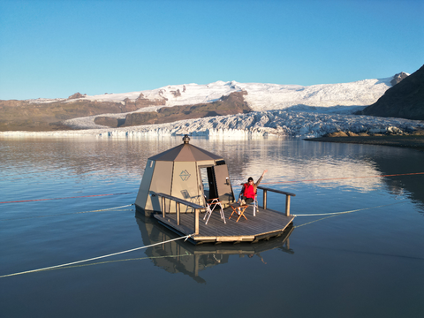 Magical 16-Hour Overnight Boat Stay on the Fjallsarlon Glacier Lagoon in Southeast Iceland