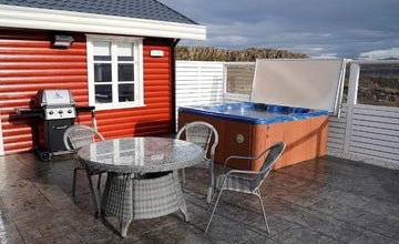 House in Lava With Hot Tub By the Grabrok Volcano