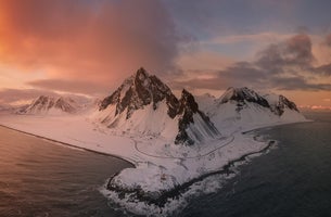 东峡湾旅行团