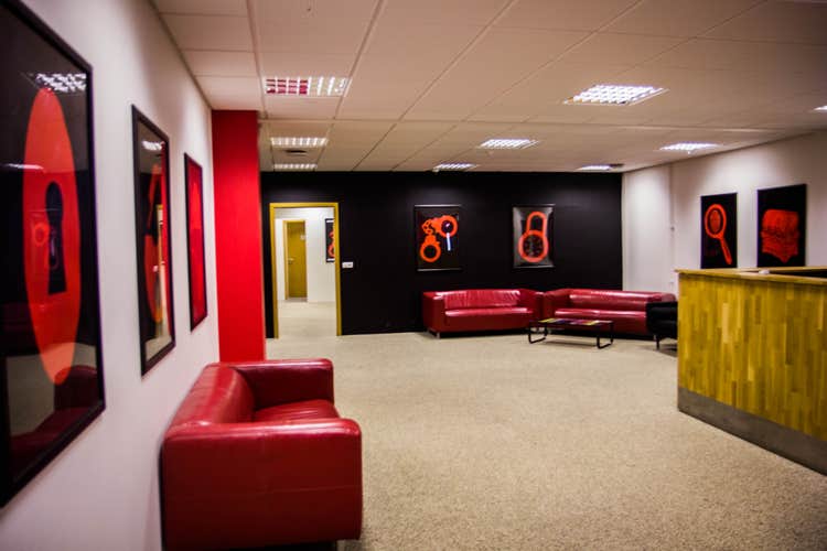 The waiting area at Reykjavik Escape.