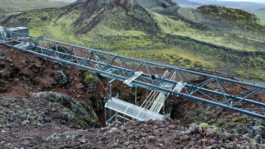 La grúa/ascensor, vista desde arriba