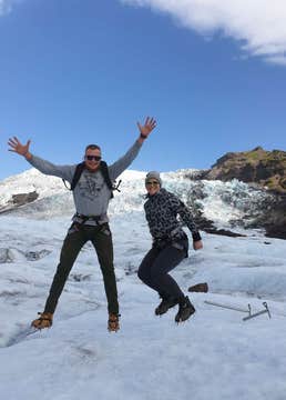 3-stündige geführte Gletscherwanderung in Kleingruppen auf dem Falljökull mit Transfer ab Skaftafell