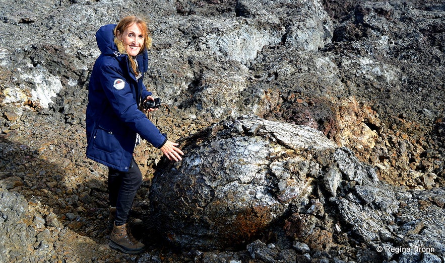 Regína at Gjástykki lava field