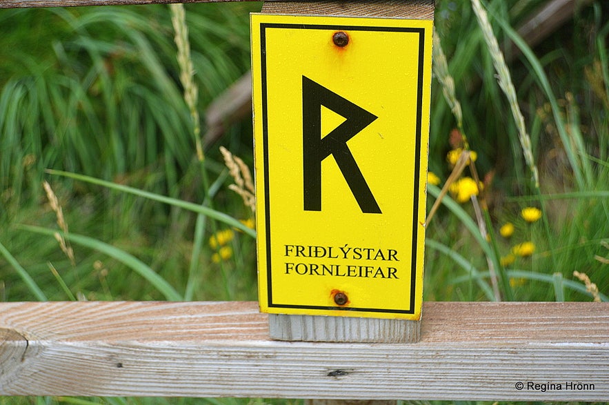 The yellow sign by Ískrabrunnur - the Well of the Irish Snæfellsnes