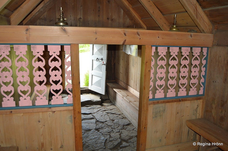 Inside Núpsstaðakirkja turf church