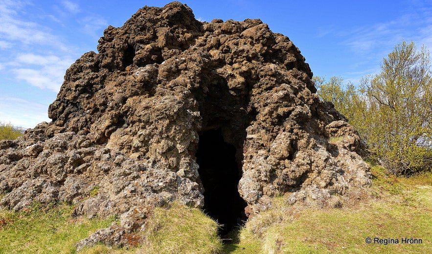 Knútsstaðaborg Lava Chamber in Aðaldalshraun in North-Iceland