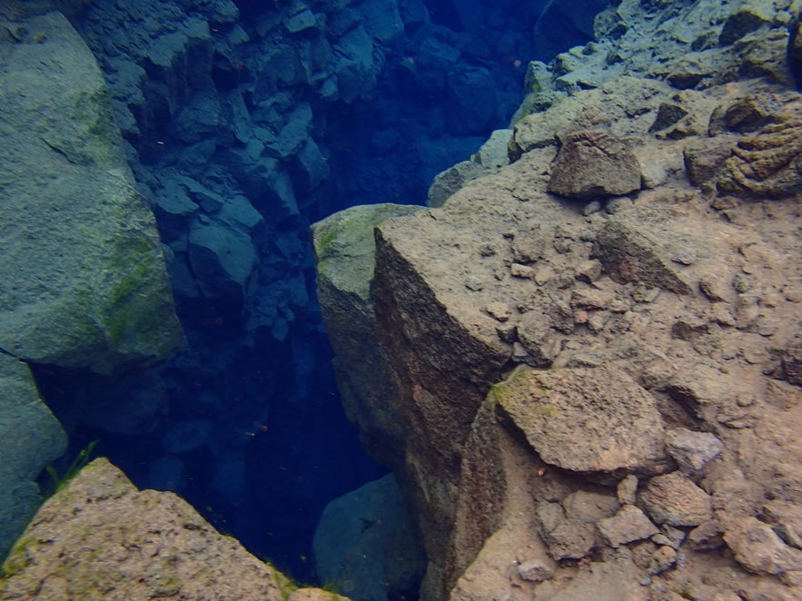 NURKOWANIE I SNORKELING W SZCZELINIE SILFRA