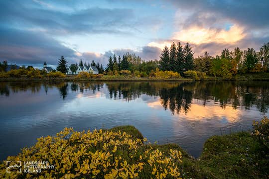 Private Full-Day Photography Tour of the Golden Circle Plus Extra Attractions from Reykjavik