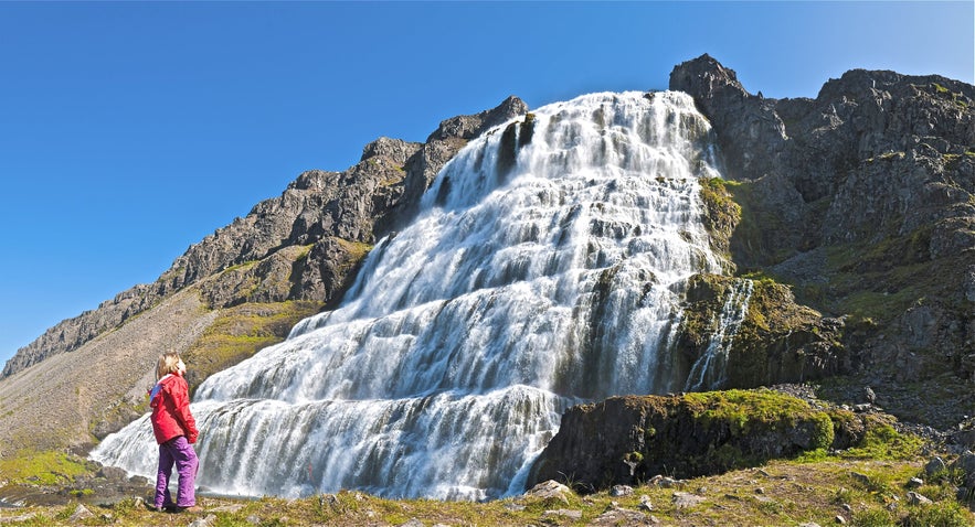 Dynjandi est un lieu reculé des Westfjords et uniquement accessible en voiture